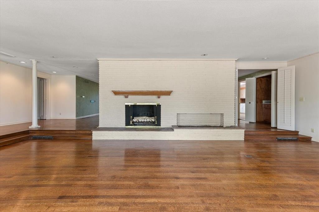 2900 Simondale Drive