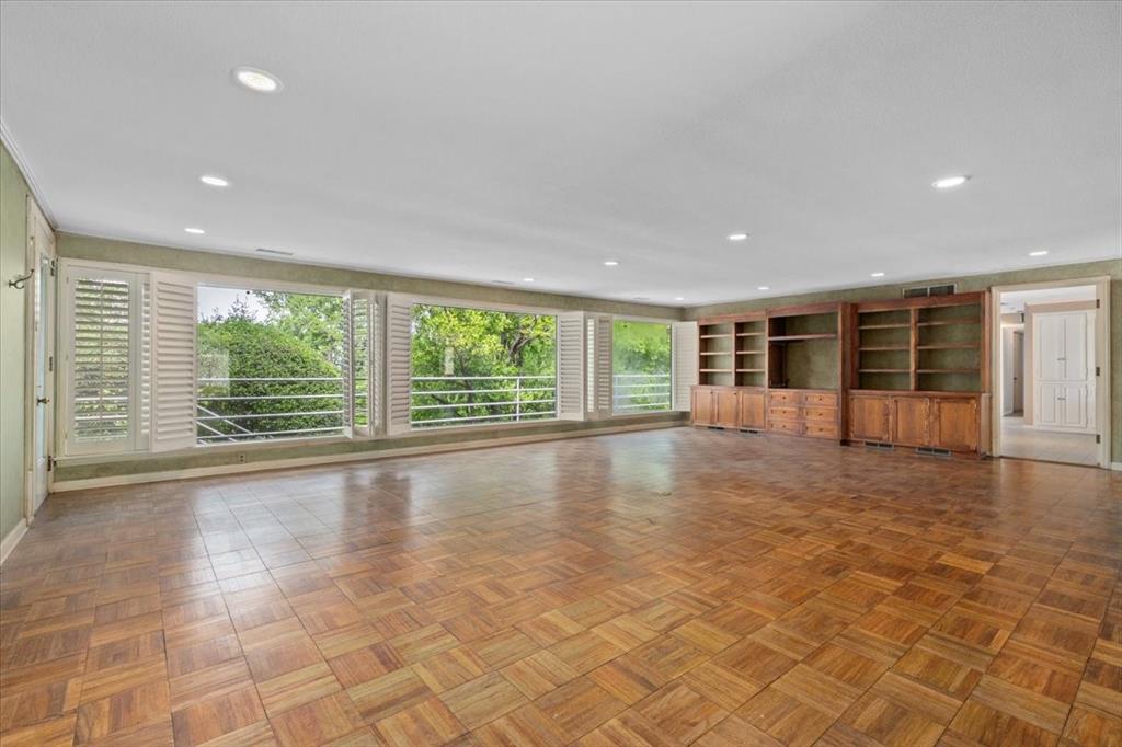 Bellaire Estates - Residential