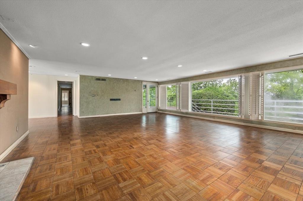 Bellaire Estates - Residential