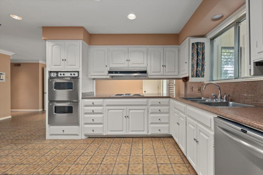 Bellaire Estates - Residential