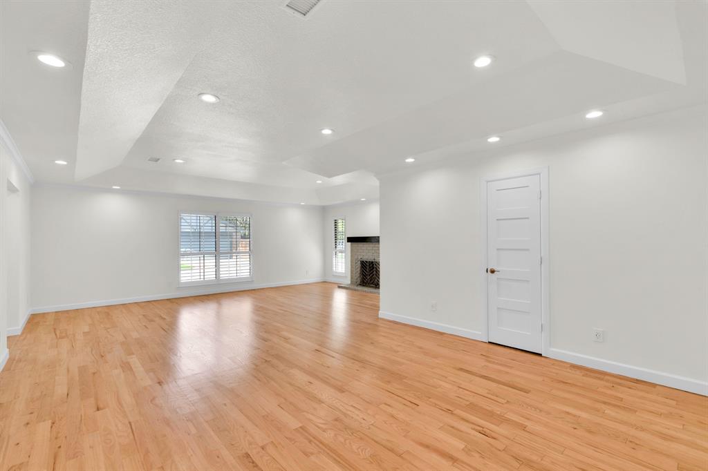 4301 Hartwood Circle