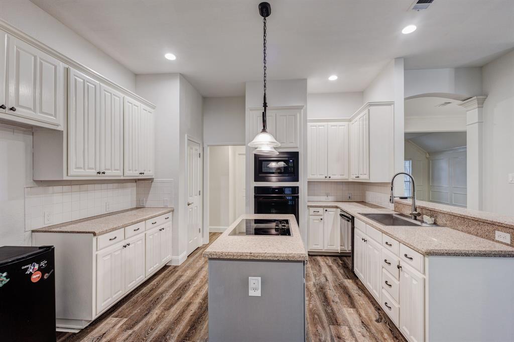 STONEGLEN AT FOSSIL CREEK ADDN - Residential Lease