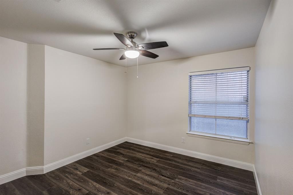 STONEGLEN AT FOSSIL CREEK ADDN - Residential Lease