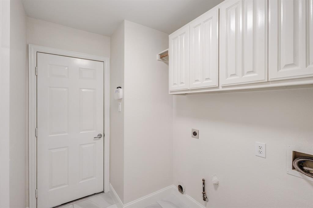 STONEGLEN AT FOSSIL CREEK ADDN - Residential Lease