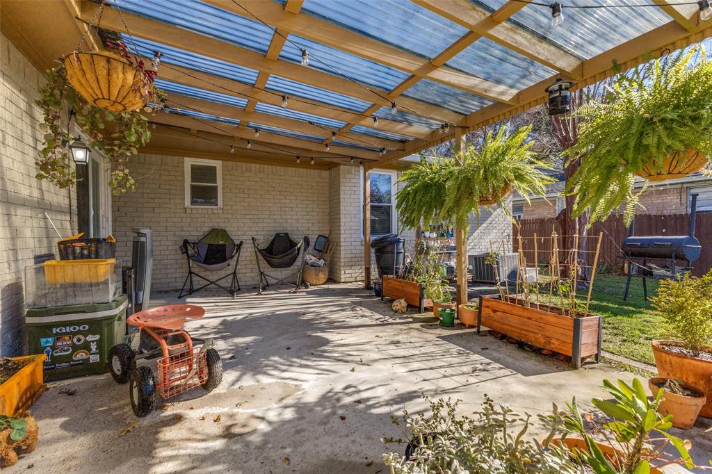 Buckner Terrace Add 4th Sec 4th In - Residential