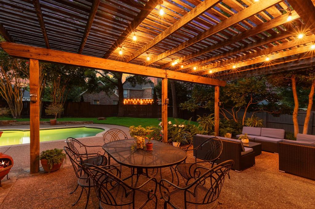 712 WYNDSOR CREEK Drive