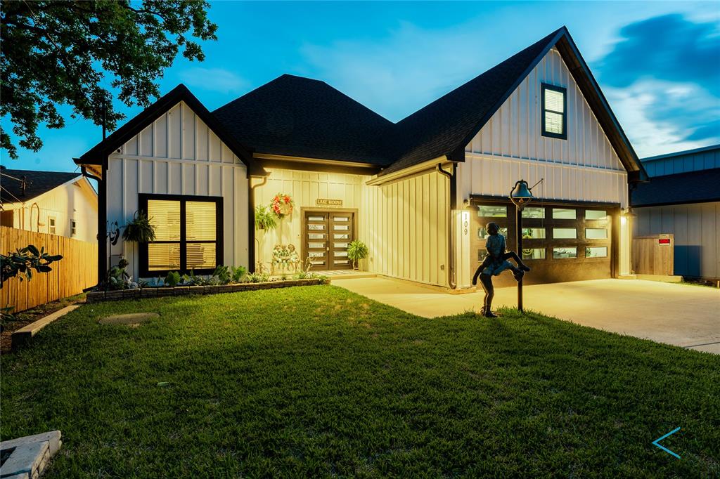 109 Autumn Wood Trail