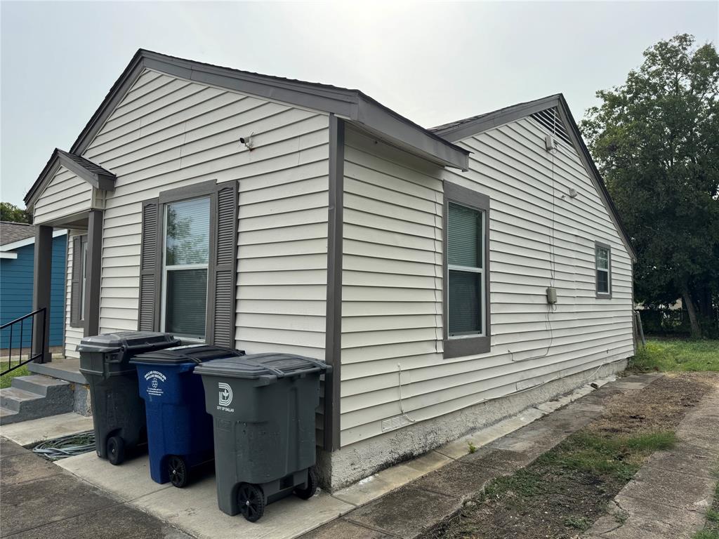 Deerpath Village 02 - Residential Lease