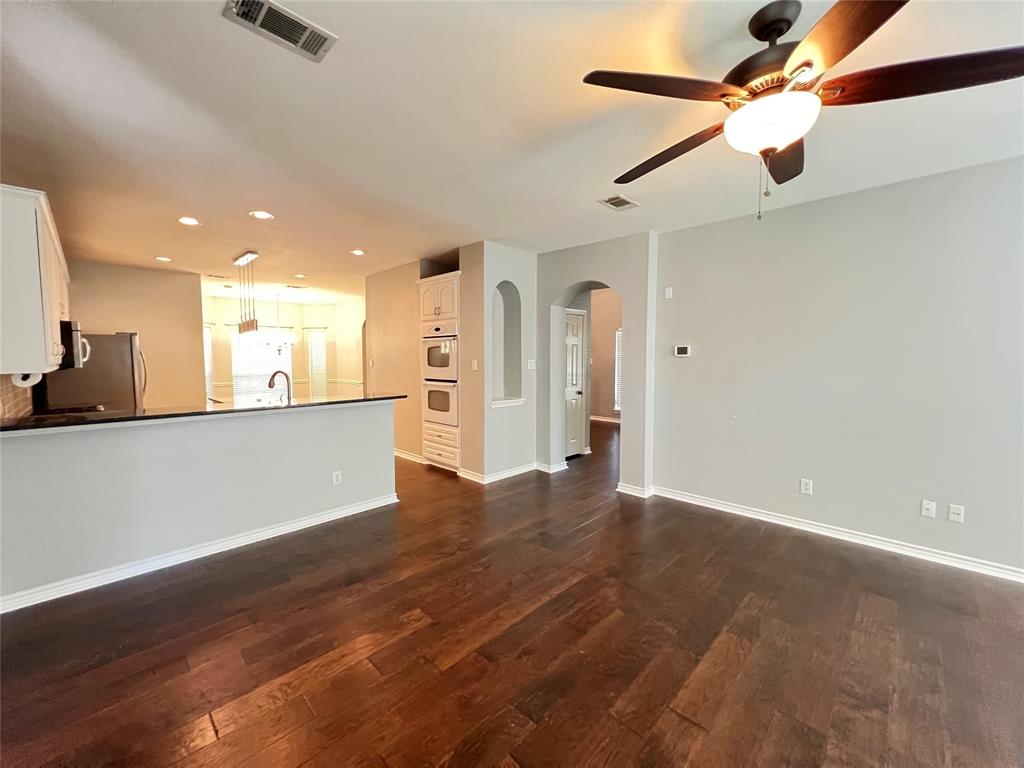 Village At Panther Creek Ph One The - Residential Lease