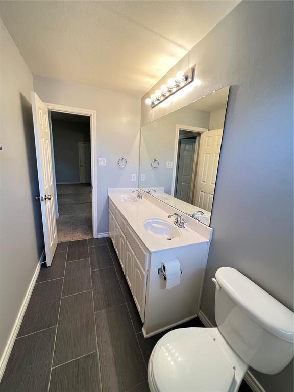 Village At Panther Creek Ph One The - Residential Lease