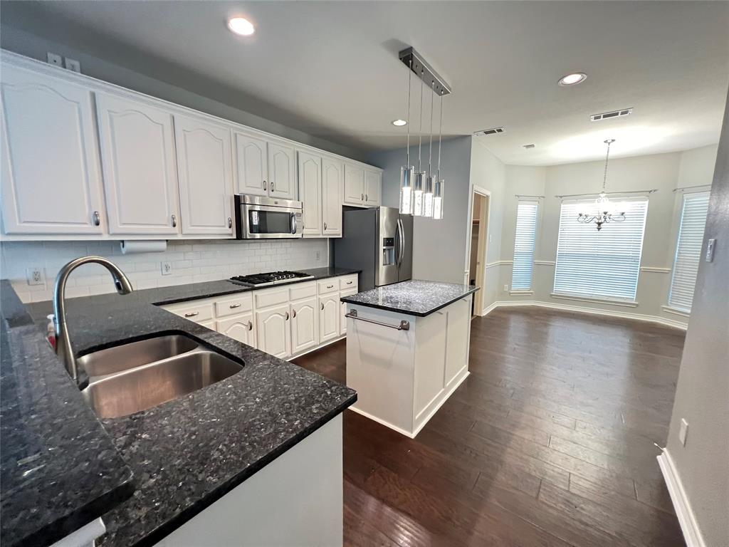 Village At Panther Creek Ph One The - Residential Lease