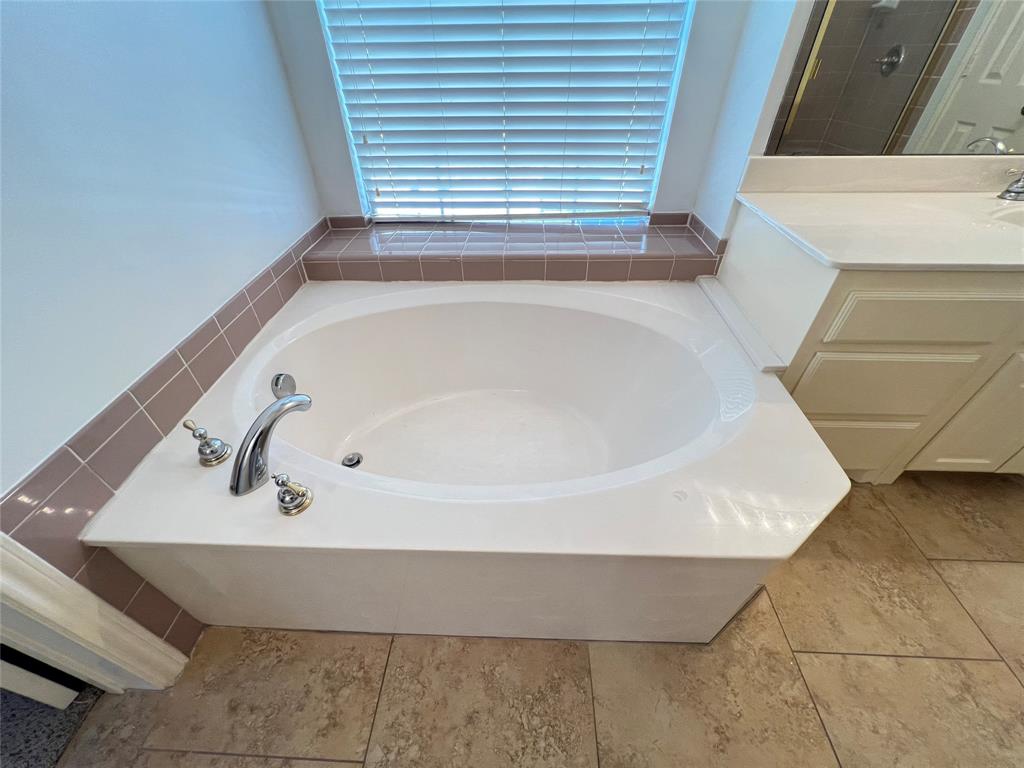 Village At Panther Creek Ph One The - Residential Lease