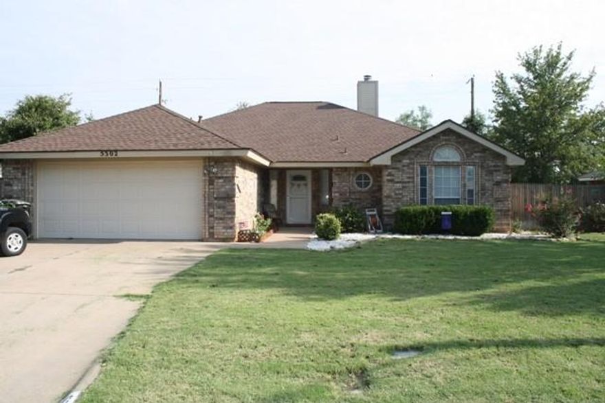 Beautiful 3 bedroom, 2 bath home. This home features large bathrooms, open living area, privacy fenced yard, 2 care garage, wood burning fireplace and much more.

Pets must be approved by owner
Requires enrollment in resident benefit package. Resident Liability insurance is required.