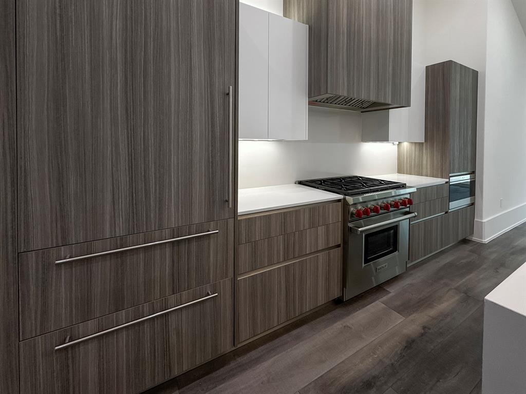 3525 Normandy Avenue 24