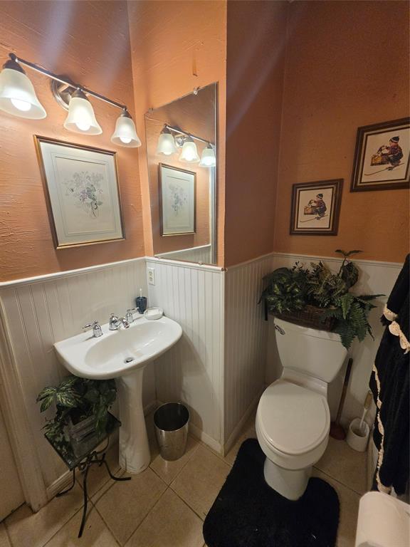 Emily Lane Condo - Residential