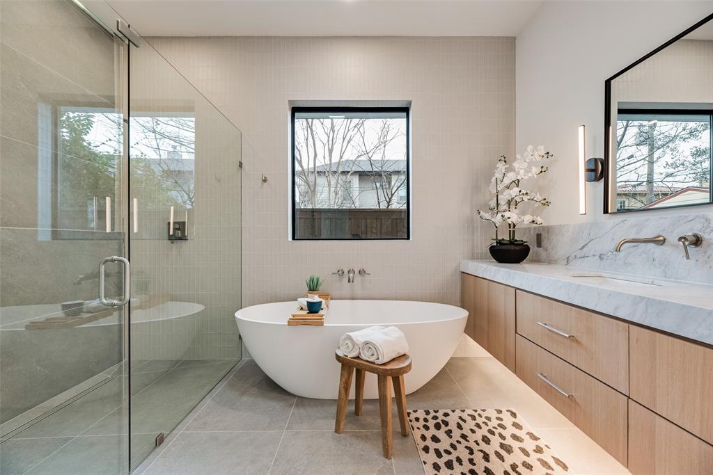 Ross Ave Annex - Residential