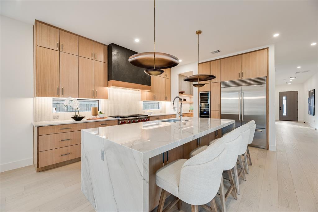 Ross Ave Annex - Residential