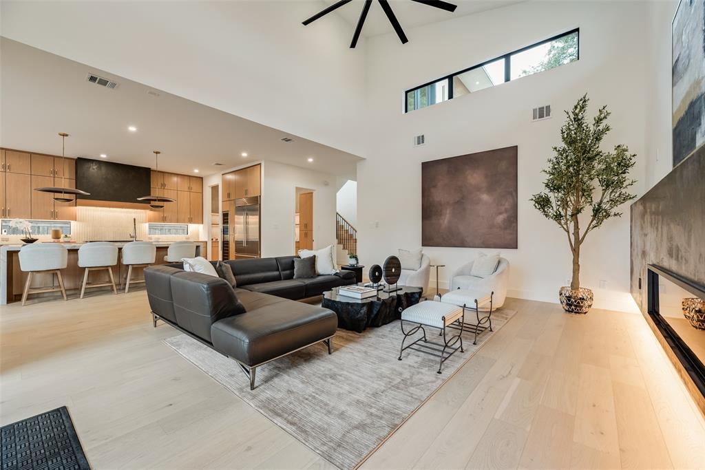 Ross Ave Annex - Residential