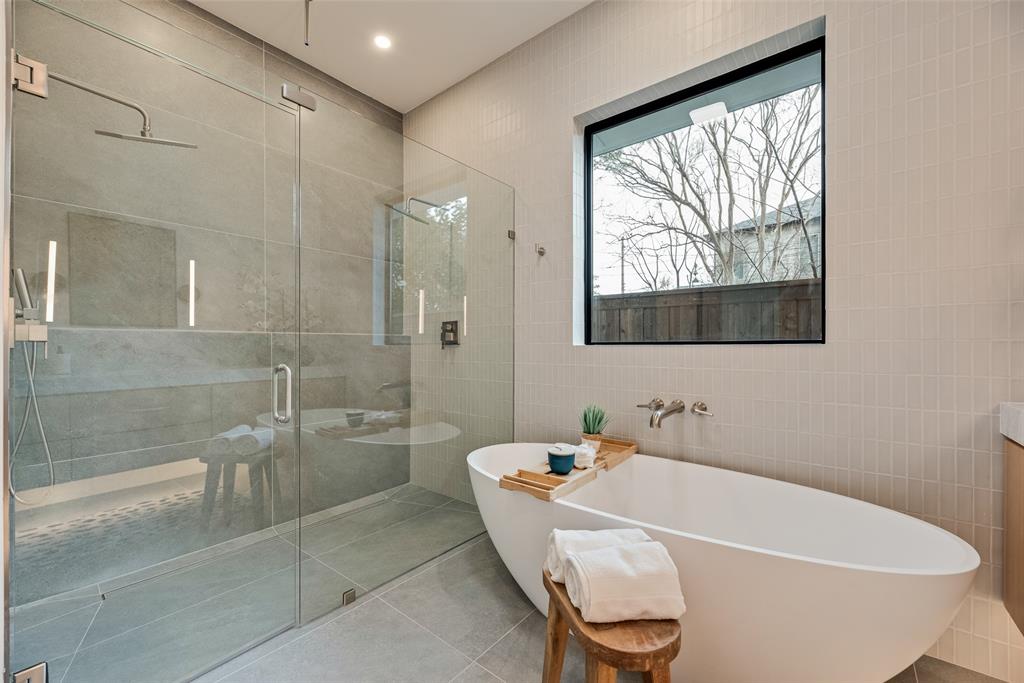 Ross Ave Annex - Residential