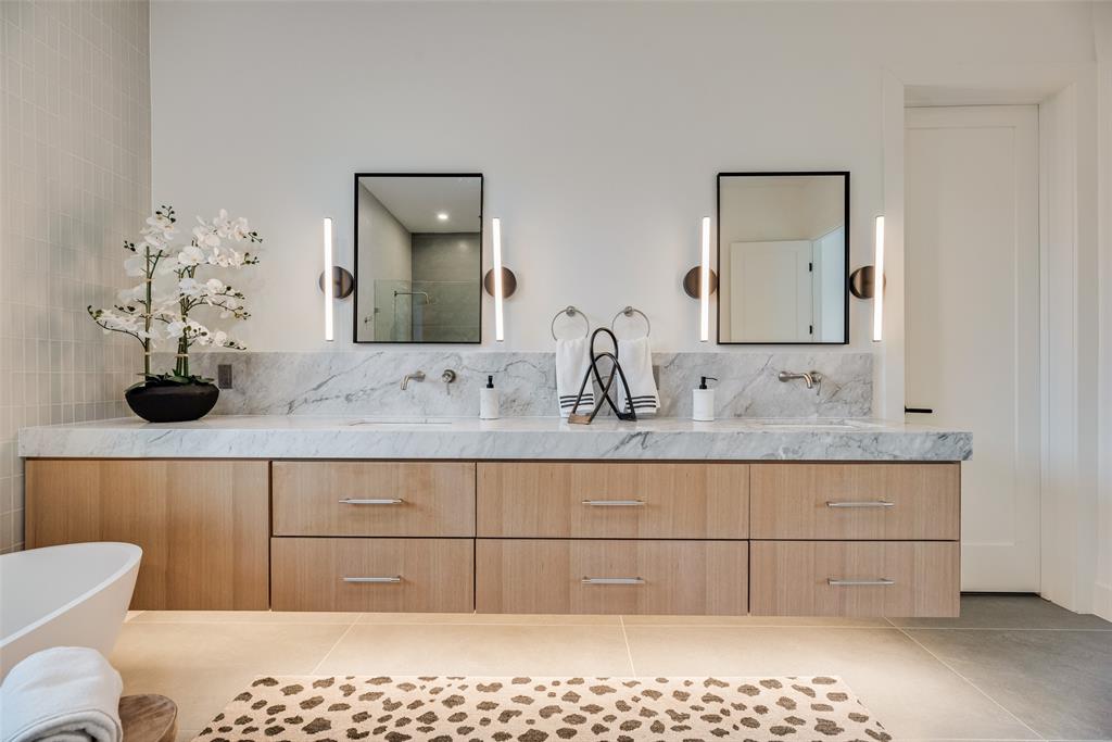 Ross Ave Annex - Residential