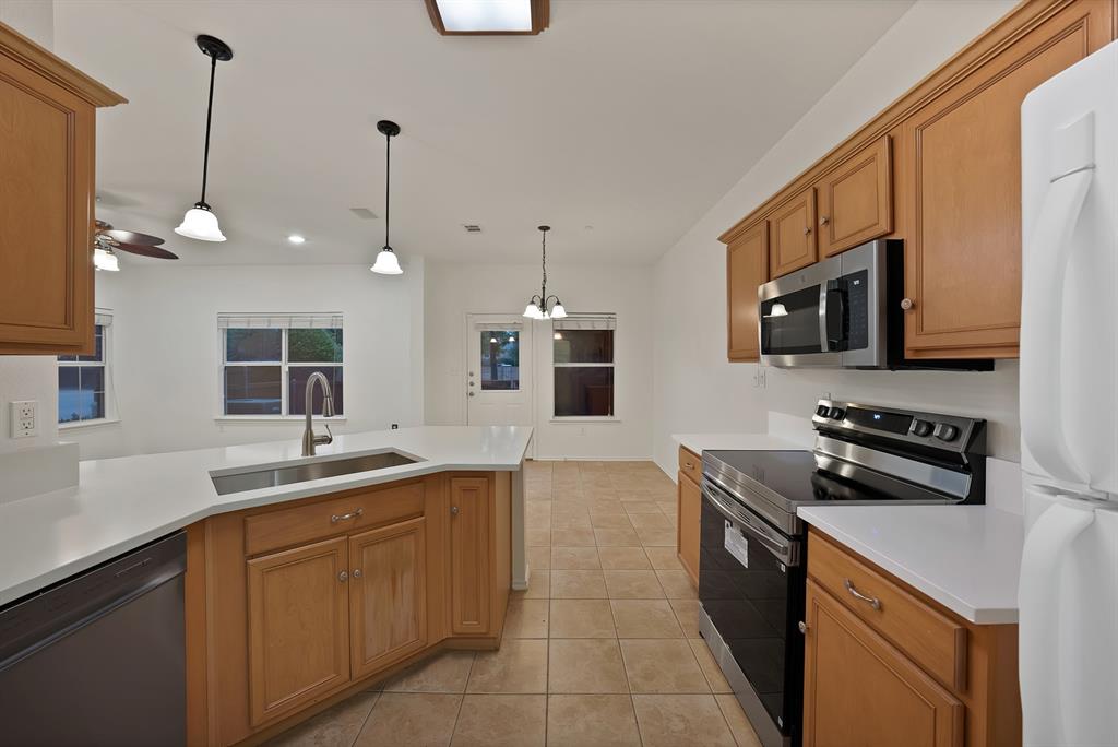 Pasquinellis Westbrook At Ridgeview Ph 1 - Residential Lease