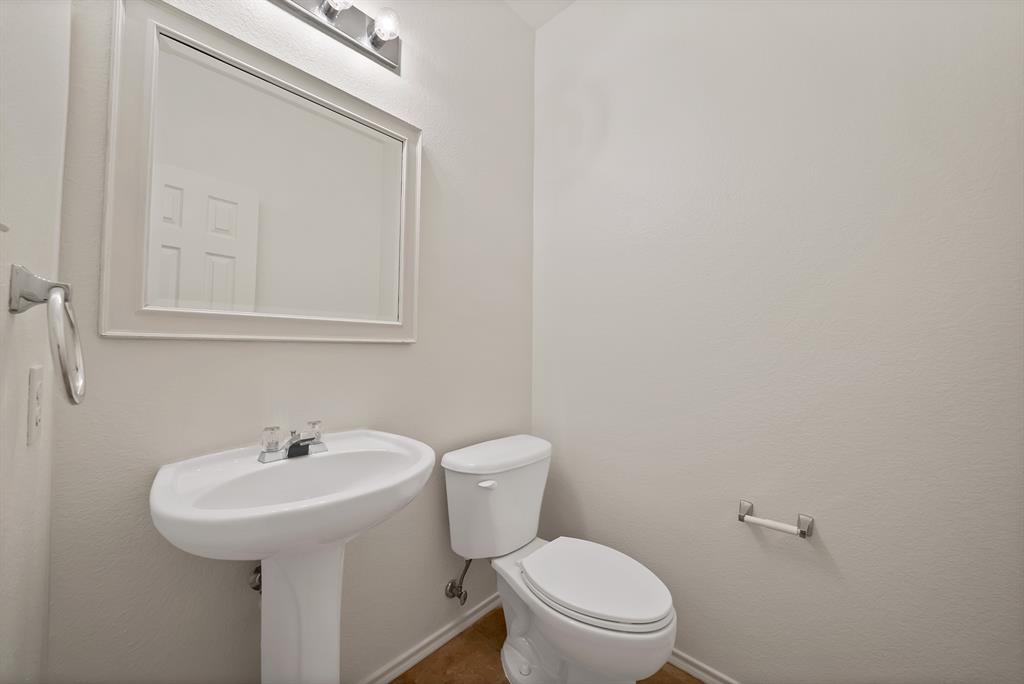 Pasquinellis Westbrook At Ridgeview Ph 1 - Residential Lease