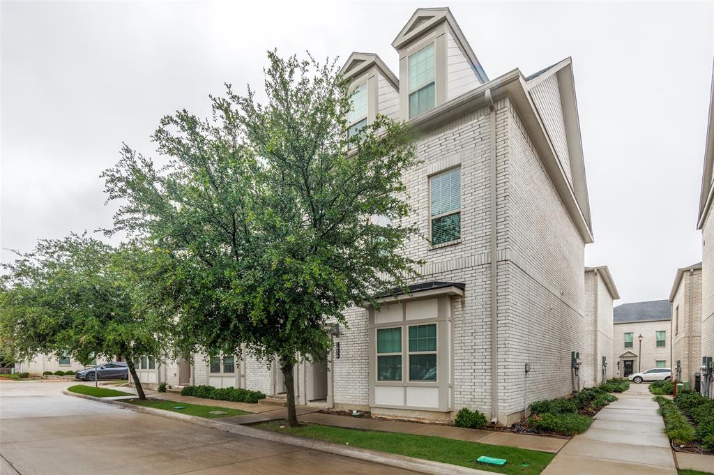 Abram Estates - Residential