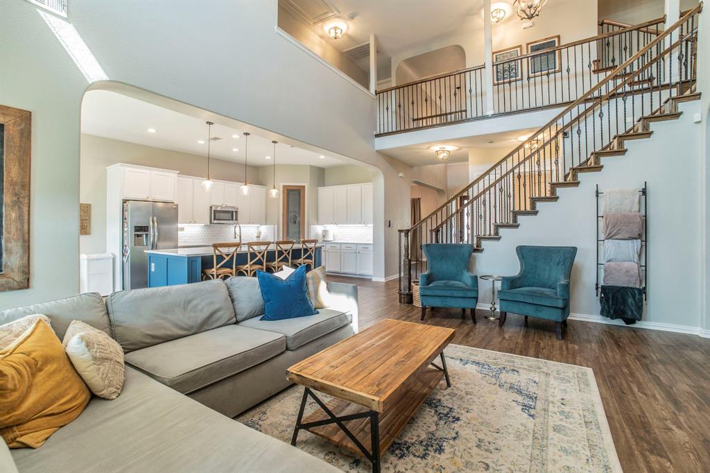 10325 Crowne Pointe Lane