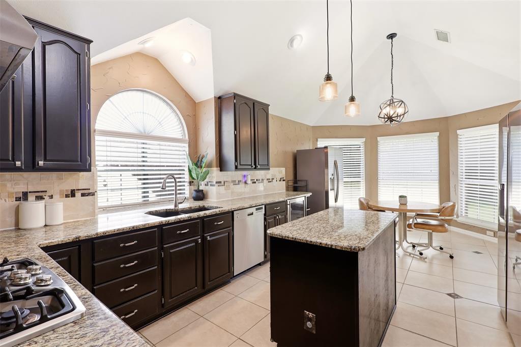 2109 Golden Arrow Drive