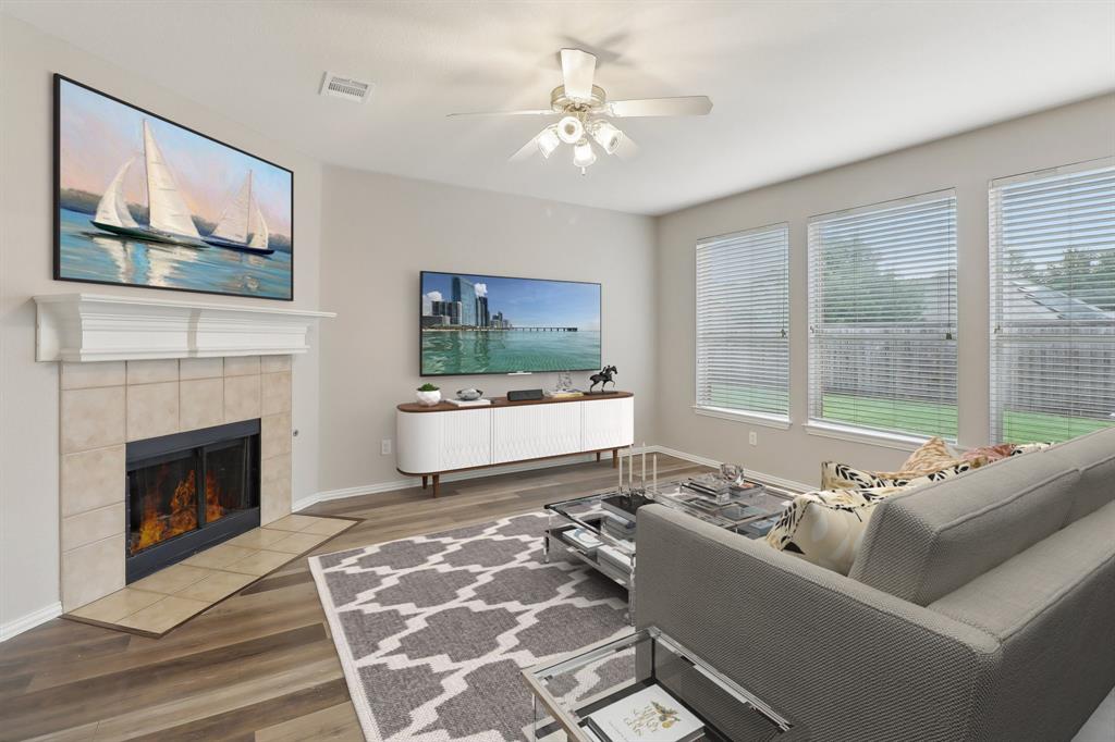 310 Greenleaf Court