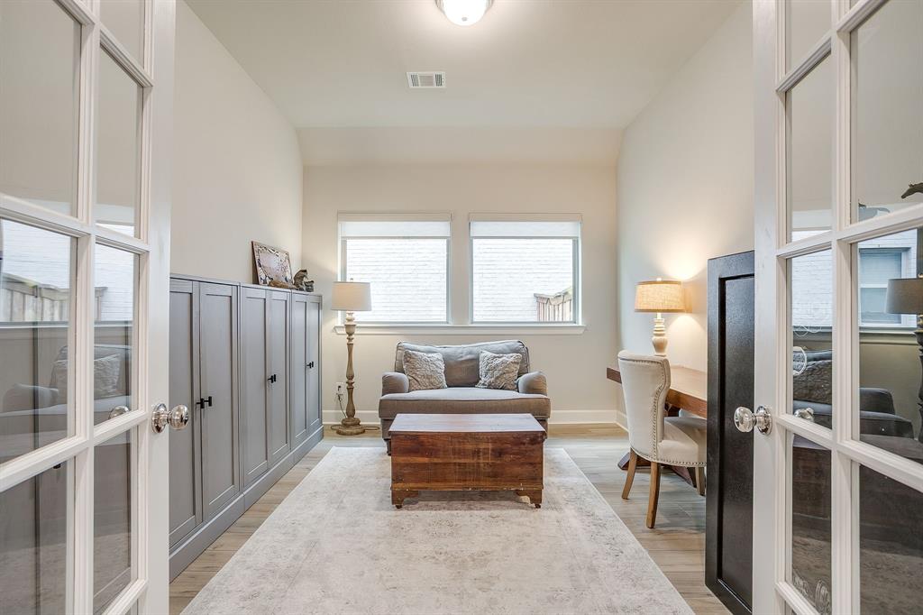 Tavolo Park - Residential