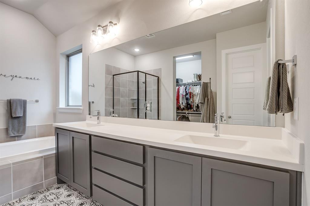 Tavolo Park - Residential