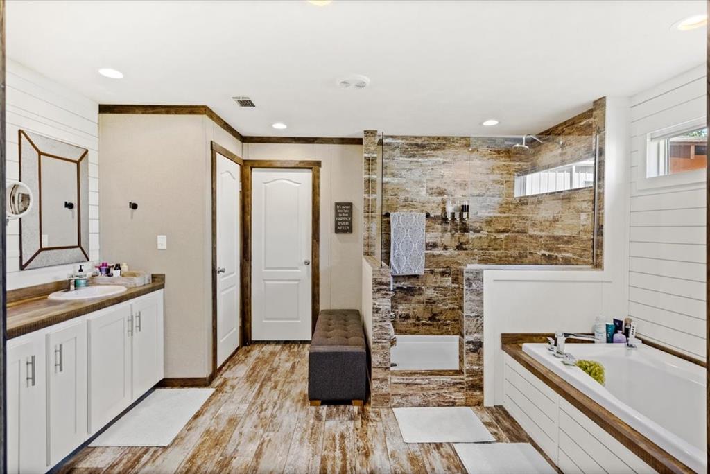 ABST A0018 T QUEVADO - Residential