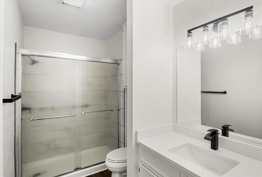ABST A0018 T QUEVADO - Residential