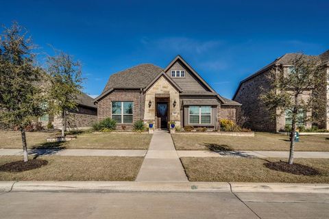 A home in Waxahachie