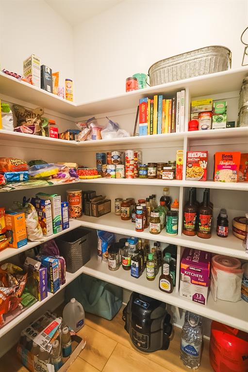 Bossier City, Louisiana 71111, United States, 4 Bedrooms Bedrooms, ,2 BathroomsBathrooms,Residential,Active,140006