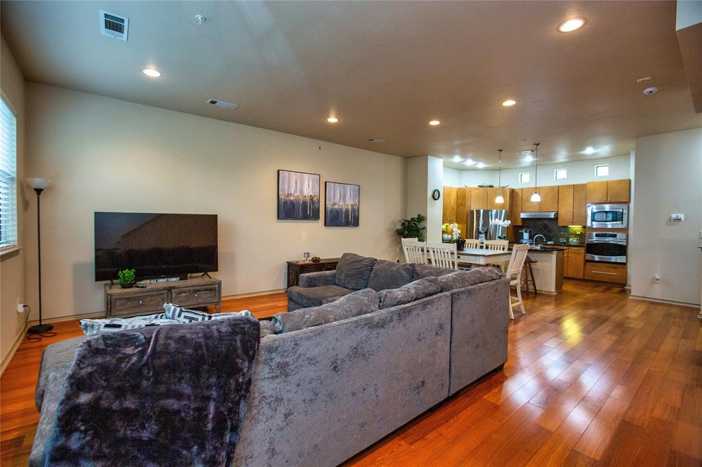 1201 Beaconsfield Lane 108