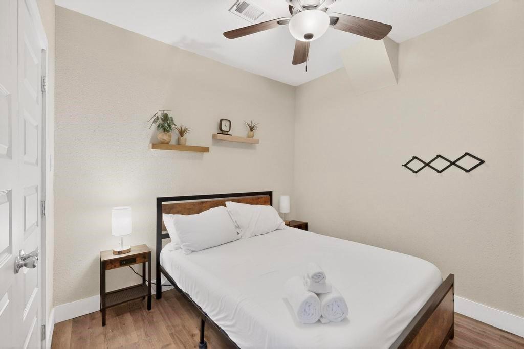 Dallas Land & Loan 03 - Residential Income