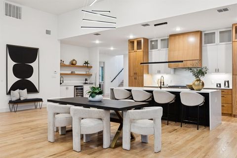 Tiny photo for 3940 N Cresthaven, Dallas, TX 75209 (MLS # 21101750)