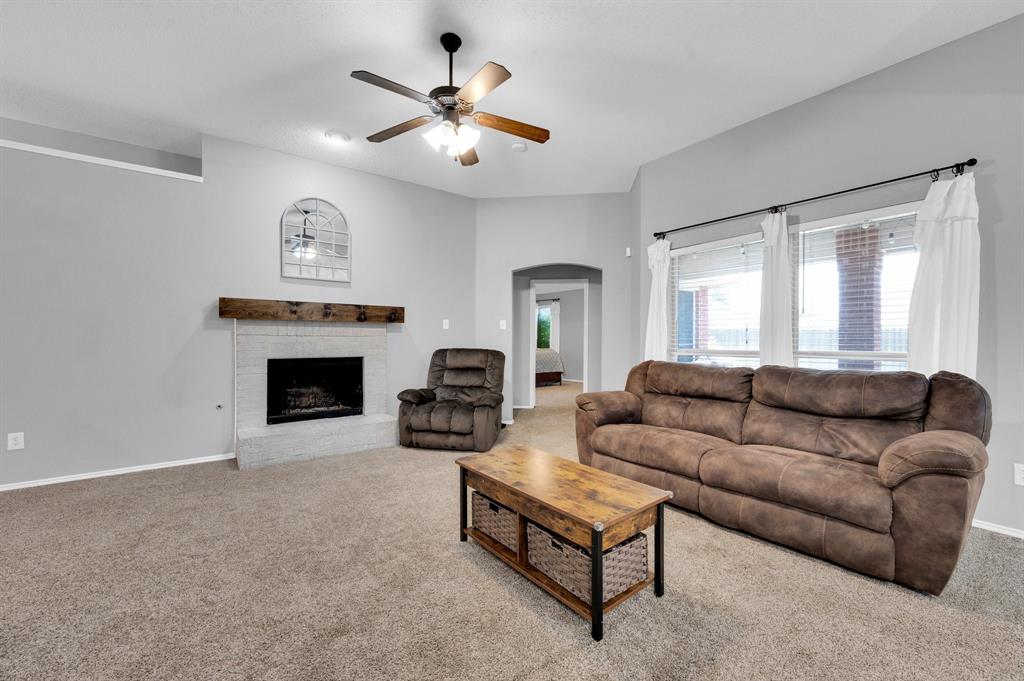 3214 Eagle Lane
