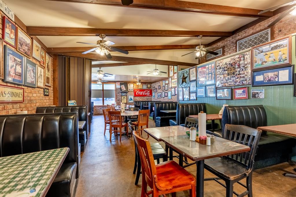 Boyd & Kneggs Business Park - Commercial Sale