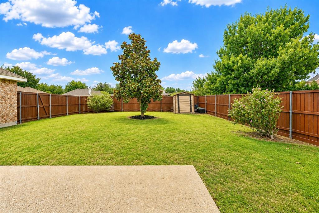 2401 Fieldcrest Drive