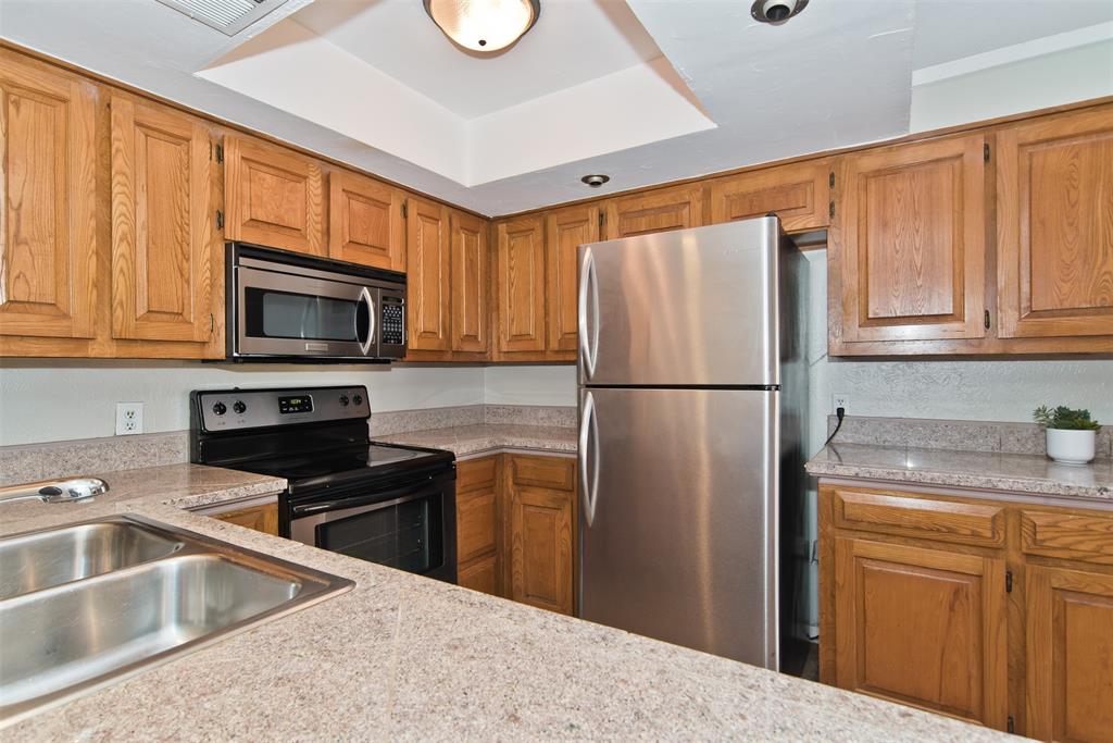 CLAYMORE PARK CONDIMINIUMS - Residential