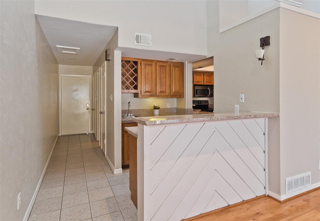 CLAYMORE PARK CONDIMINIUMS - Residential