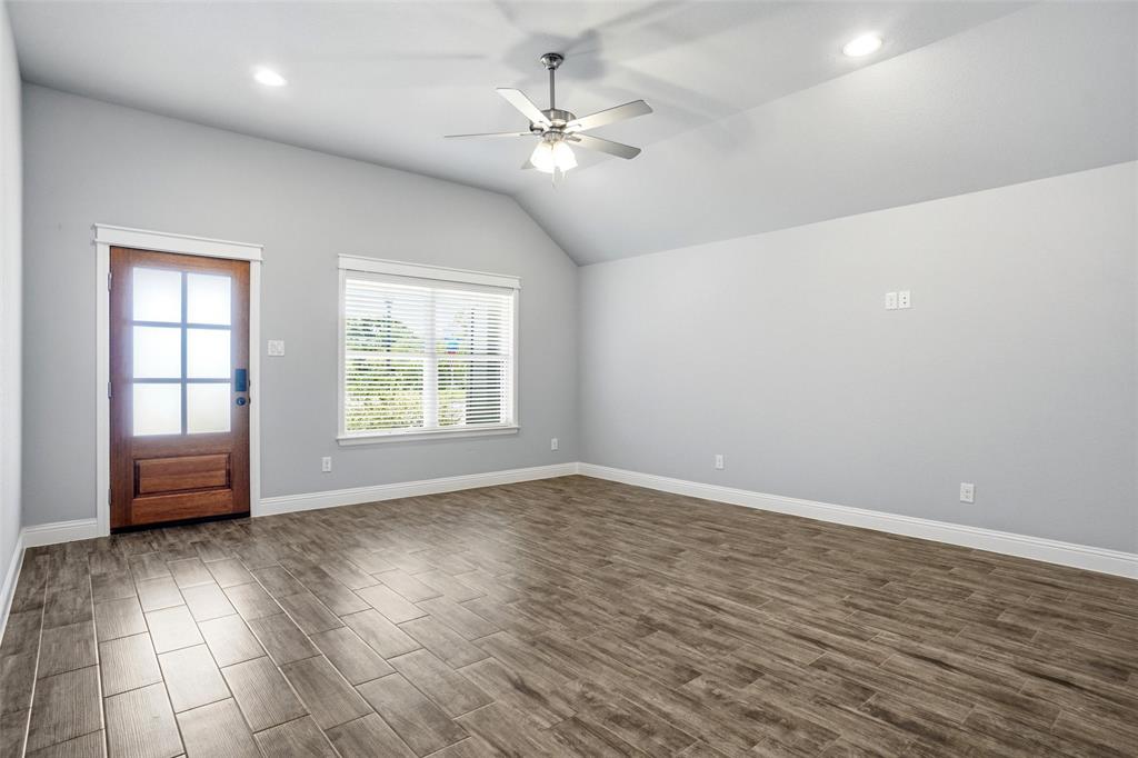 103 Clover Circle