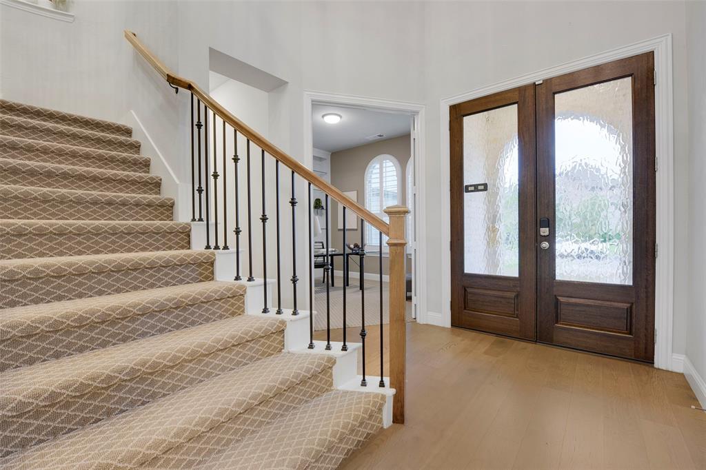 2813 Garrison Drive