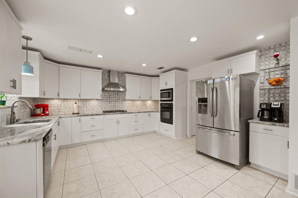 Keller, Texas 76262, United States, 4 Bedrooms Bedrooms, ,4 BathroomsBathrooms,Residential,Active,114790