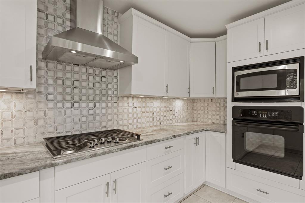 Keller, Texas 76262, United States, 4 Bedrooms Bedrooms, ,4 BathroomsBathrooms,Residential,Active,114790