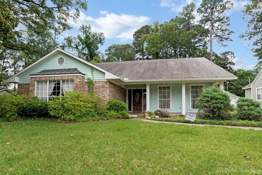 Shreveport, Louisiana 71106, United States, 3 Bedrooms Bedrooms, ,3 BathroomsBathrooms,Residential,Active,141077