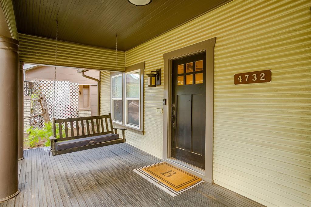 4732 Birchman Avenue